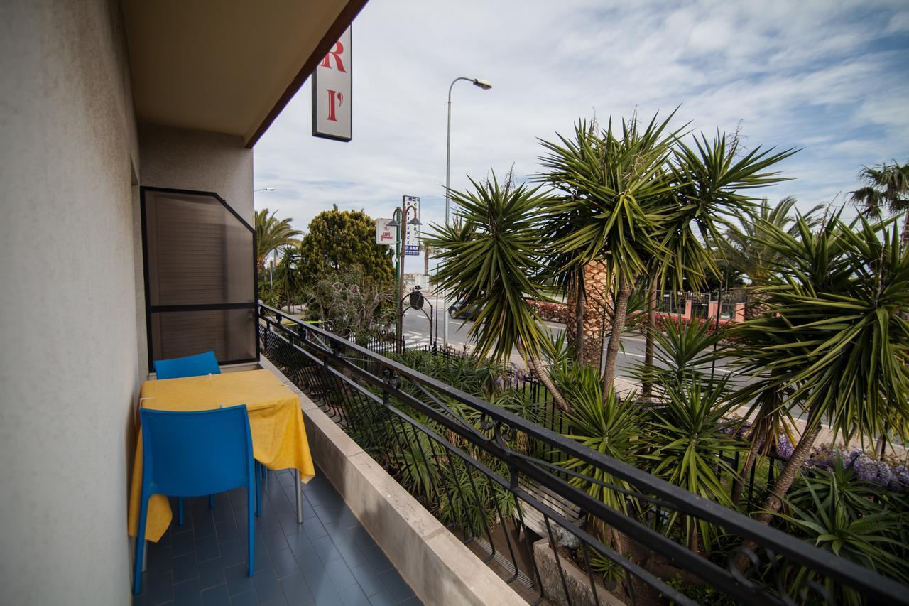 Aparthotel Colibri Family & Bike 3*